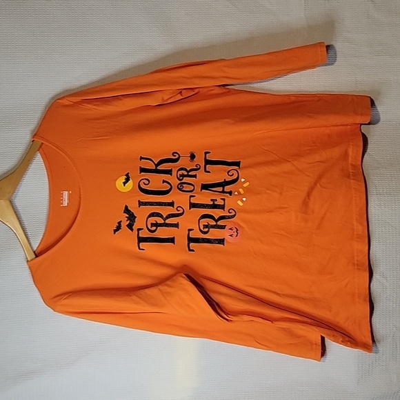 Basic Editions Tops - Basic Editions Trick or Treat Longsleeve Shirt